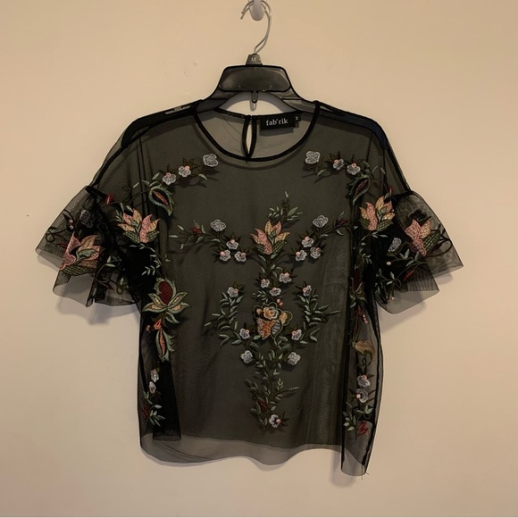 fab'rik Tops - Women’s Fab’rik Floral Embroidered Sheer Overlay Blouse Flutter Sleeve Size Med
